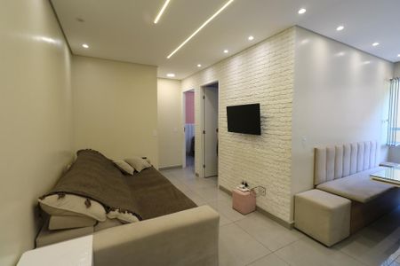Apartamento para alugar com 45m², 2 quartos e 1 vaga Apartamento para alugar com 45m², 2 quartos e 1 vagaSala/Cozinha/Área de Serviço