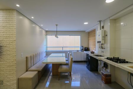 Apartamento para alugar com 45m², 2 quartos e 1 vaga Apartamento para alugar com 45m², 2 quartos e 1 vagaSala/Cozinha/Área de Serviço