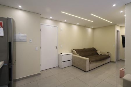 Apartamento para alugar com 45m², 2 quartos e 1 vaga Apartamento para alugar com 45m², 2 quartos e 1 vagaSala/Cozinha/Área de Serviço