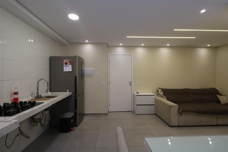 Sala/Cozinha/Área de Serviço de apartamento para alugar com 2 quartos, 45m² em Centro, Diadema