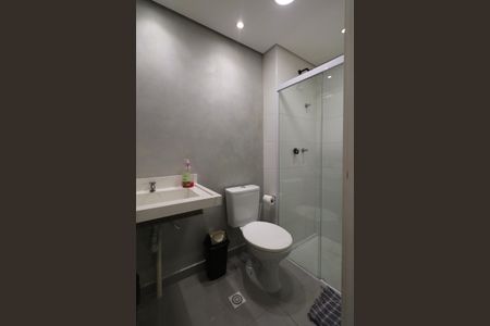 Apartamento para alugar com 45m², 2 quartos e 1 vaga Apartamento para alugar com 45m², 2 quartos e 1 vagaBanheiro