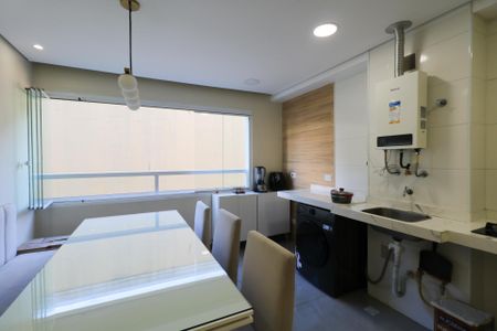 Apartamento para alugar com 45m², 2 quartos e 1 vaga Apartamento para alugar com 45m², 2 quartos e 1 vagaSala/Cozinha/Área de Serviço