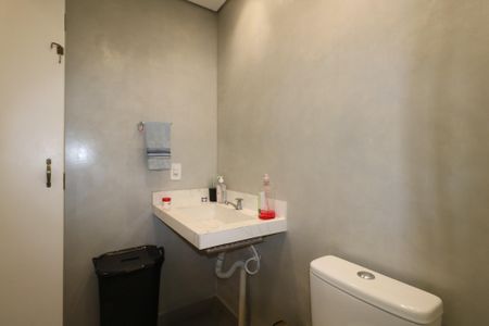Apartamento para alugar com 45m², 2 quartos e 1 vaga Apartamento para alugar com 45m², 2 quartos e 1 vagaBanheiro