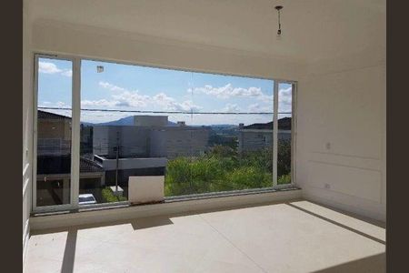 Casa à venda com 3 quartos, 275m² em Parque Sinai, Santana de Parnaíba