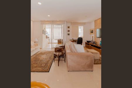 Apartamento à venda com 100m², 2 quartos e 2 vagas