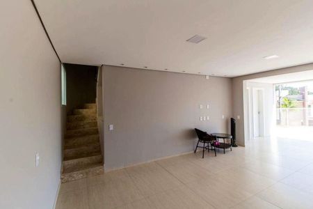 Casa para alugar com 280m², 3 quartos e 4 vagas