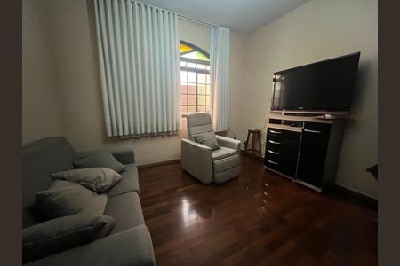 Casa à venda com 4 quartos, 350m² em Graça, Belo Horizonte