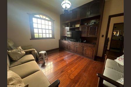Casa à venda com 4 quartos, 350m² em Graça, Belo Horizonte