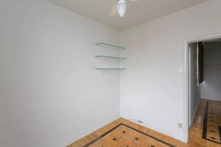 Apartamento à venda com 2 quartos, 66m² em Horto, Belo Horizonte