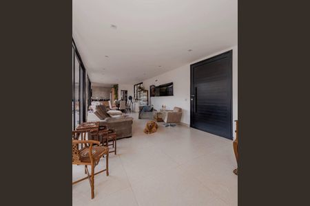 Casa à venda com 300m², 3 quartos e 2 vagas
