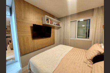 Apartamento à venda com 2 quartos, 64m² em Parque Sao Domingos, São Paulo