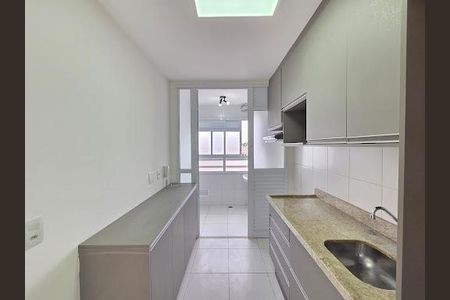 Apartamento à venda com 62m², 2 quartos e 1 vaga