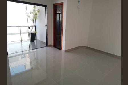 Casa à venda com 4 quartos, 295m² em Jardim Guanabara, Rio de Janeiro