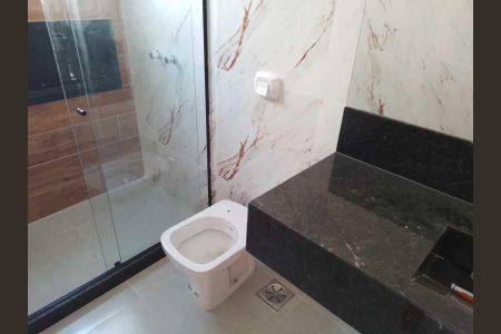 Casa à venda com 4 quartos, 295m² em Jardim Guanabara, Rio de Janeiro