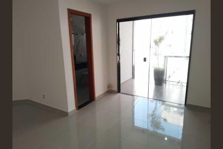 Casa à venda com 4 quartos, 295m² em Jardim Guanabara, Rio de Janeiro