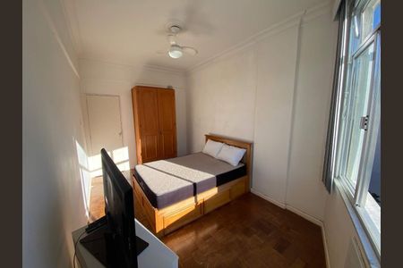 Apartamento à venda com 35m², 1 quarto e sem vaga