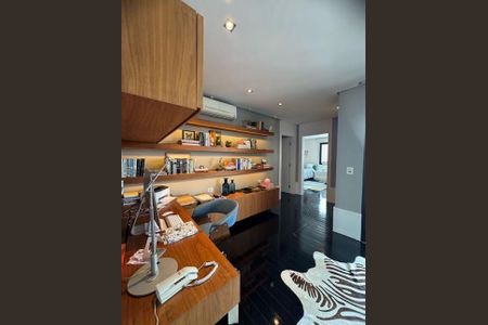 Apartamento à venda com 469m², 2 quartos e 5 vagas