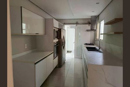 Apartamento à venda com 264m², 3 quartos e 4 vagas