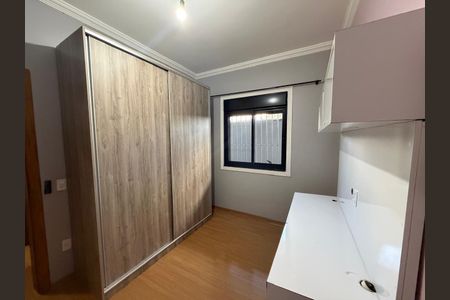 Casa à venda com 81m², 3 quartos e 2 vagas
