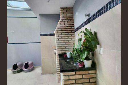 Casa à venda com 146m², 3 quartos e 2 vagas