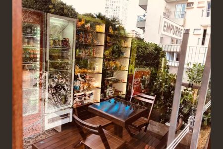 Apartamento à venda com 49m², 1 quarto e 1 vaga