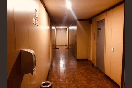 Apartamento à venda com 49m², 1 quarto e 1 vaga