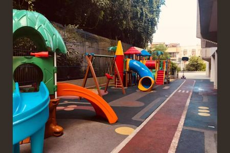 Apartamento à venda com 49m², 1 quarto e 1 vaga