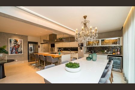 Apartamento à venda com 171m², 3 quartos e 3 vagas