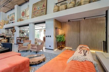 Casa de Condomínio à venda com 4 quartos, 390m² em Jardim Morumbi, São Paulo