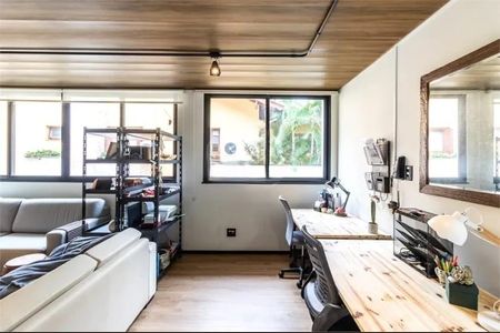 Casa de condomínio à venda com 390m², 4 quartos e 3 vagas
