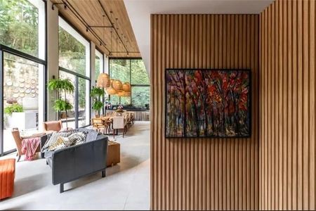 Casa de condomínio à venda com 390m², 4 quartos e 3 vagas