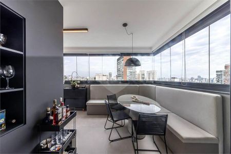 Apartamento à venda com 78m², 1 quarto e 1 vaga