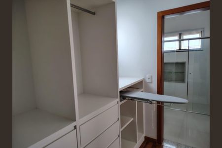 Casa para alugar com 415m², 3 quartos e 6 vagas