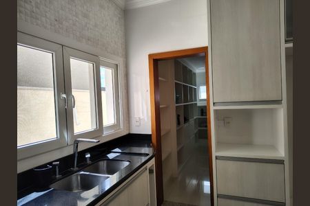 Casa para alugar com 415m², 3 quartos e 6 vagas