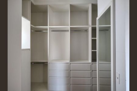 Casa para alugar com 415m², 3 quartos e 6 vagas