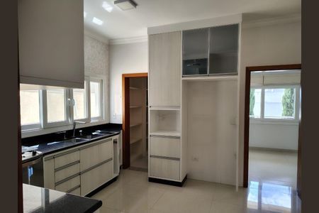 Casa para alugar com 415m², 3 quartos e 6 vagas