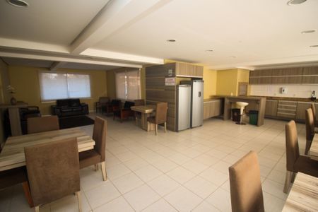 Apartamento para alugar com 75m², 2 quartos e 1 vaga Apartamento para alugar com 75m², 2 quartos e 1 vagaÁrea comum - Salão de festas