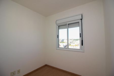 Quarto 2 de apartamento para alugar com 2 quartos, 75m² em Azenha, Porto Alegre