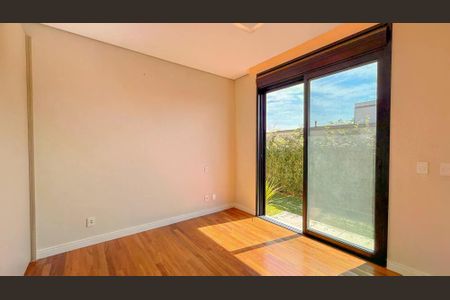 Casa de condomínio à venda com 450m², 4 quartos e 6 vagas