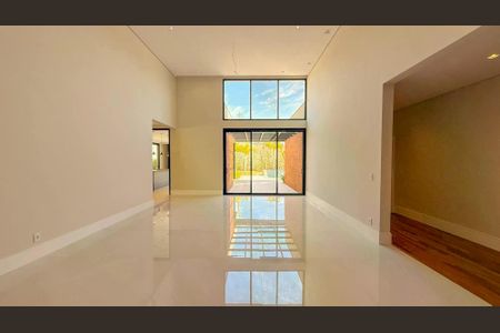 Casa de condomínio à venda com 450m², 4 quartos e 6 vagas