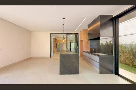 Casa de condomínio à venda com 450m², 4 quartos e 6 vagas