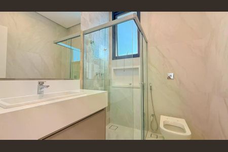 Casa de condomínio à venda com 450m², 4 quartos e 6 vagas