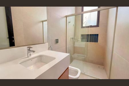 Casa de condomínio à venda com 450m², 4 quartos e 6 vagas