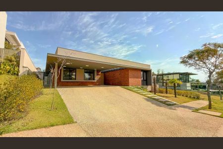 Casa de condomínio à venda com 450m², 4 quartos e 6 vagas