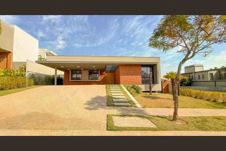 Casa de condomínio à venda com 450m², 4 quartos e 6 vagas
