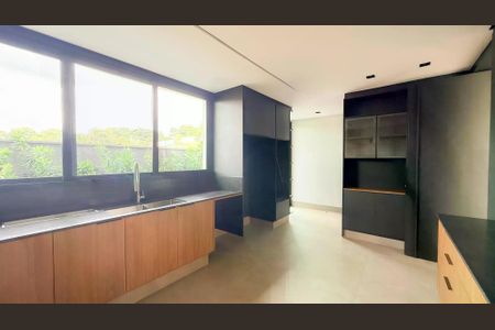 Casa de condomínio à venda com 665m², 5 quartos e 4 vagas