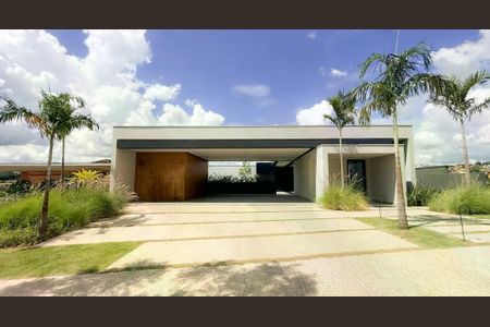 Casa de condomínio à venda com 665m², 5 quartos e 4 vagas