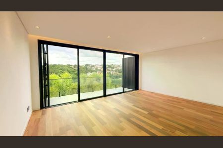 Casa de condomínio à venda com 665m², 5 quartos e 4 vagas