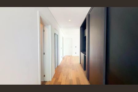 Casa de condomínio à venda com 665m², 5 quartos e 4 vagas
