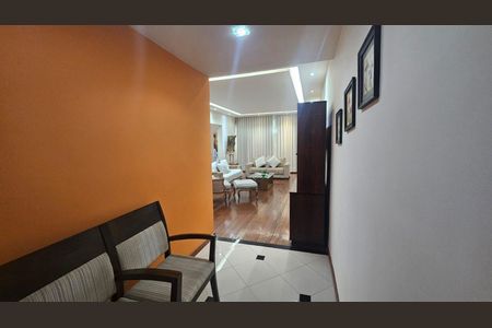 Apartamento à venda com 167m², 3 quartos e 1 vaga
